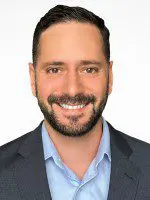 Andre Cunha Headshot